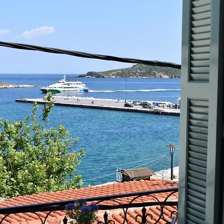 Ververi Inn *