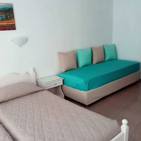 Ververi Inn *